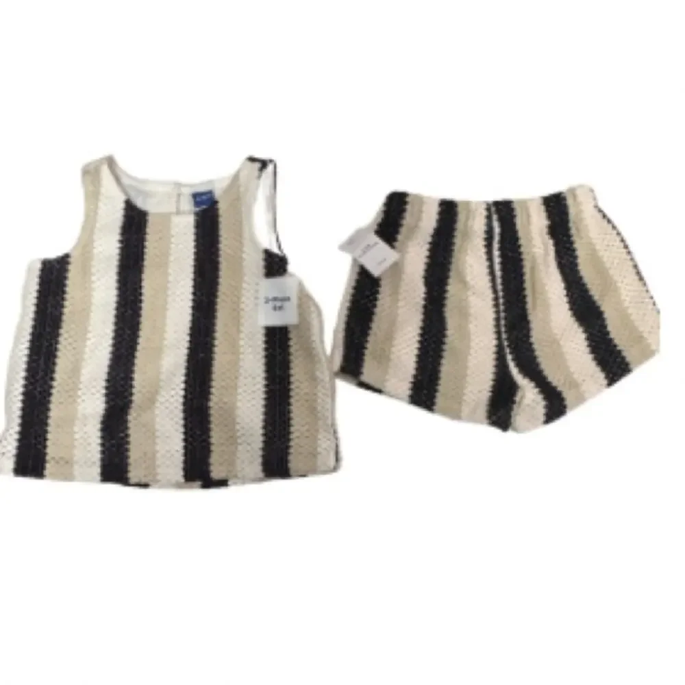 Old Navy baby Girl Striped Sleeveless Top and Shorts Set  Sz  6-12M  NWT